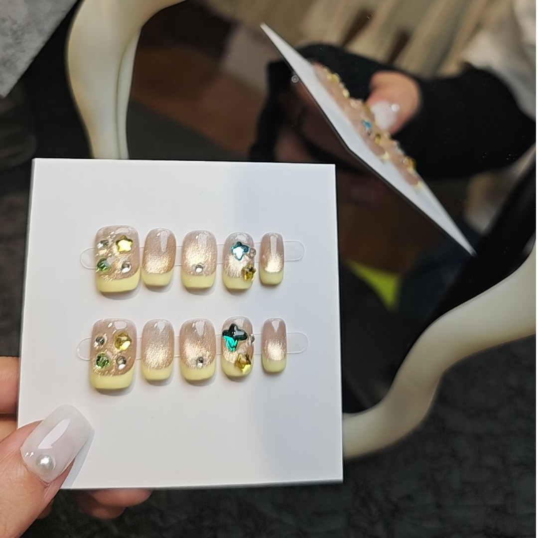 夏日铃兰--DAUGWO手工穿戴甲绿色美甲片美甲甲片高级感纯手工