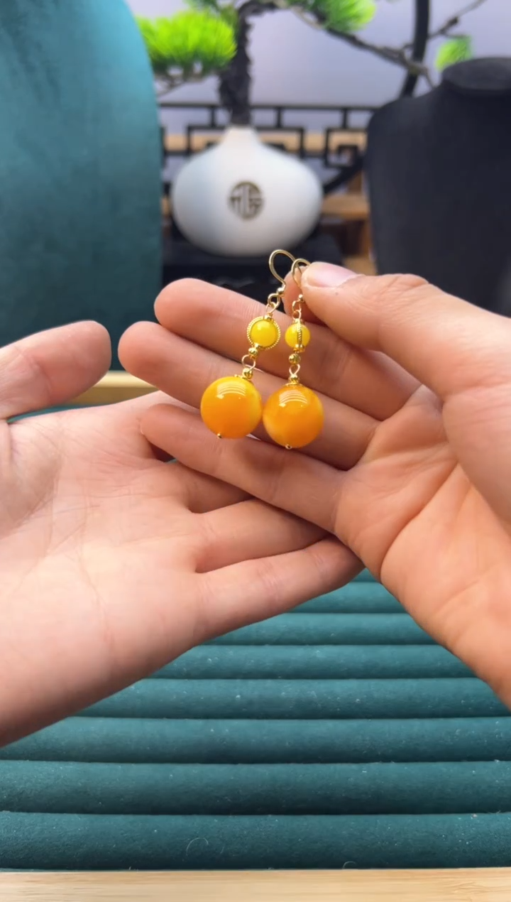 【闪购商品】蜜蜡耳饰14K金镶嵌E208