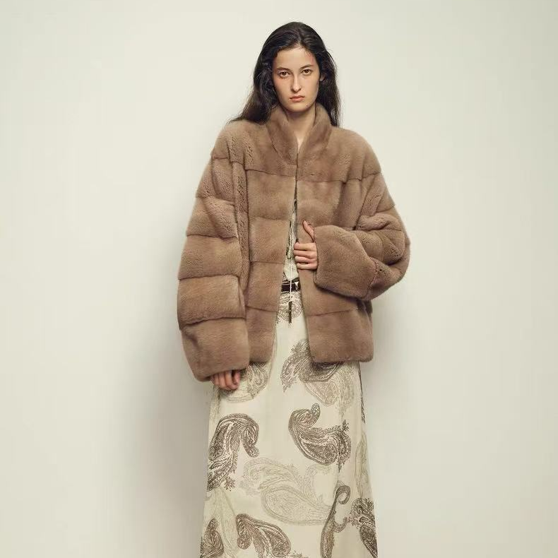 2025年新款  千金貂 进口紫标全挖削横排脊子靠坎工艺水貂外套