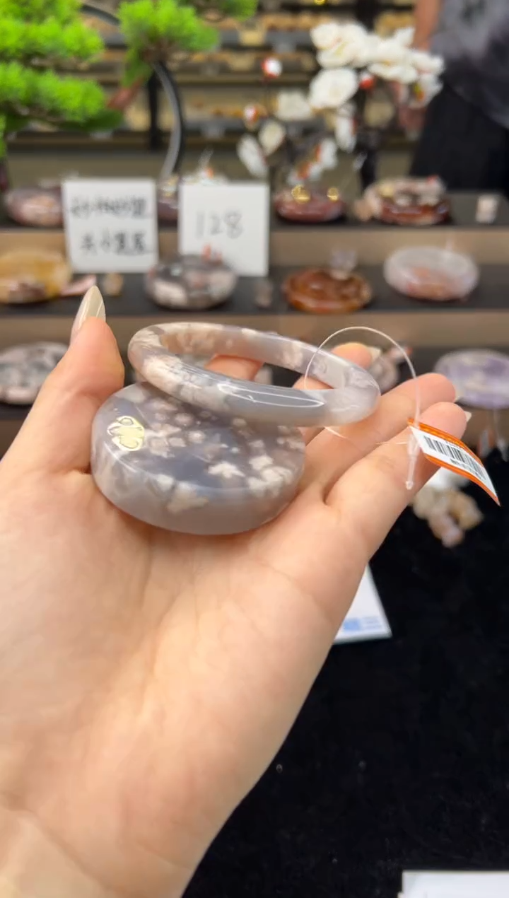 【闪购商品】石英质玉手镯未镶嵌55圈口（赠送镯心）22076