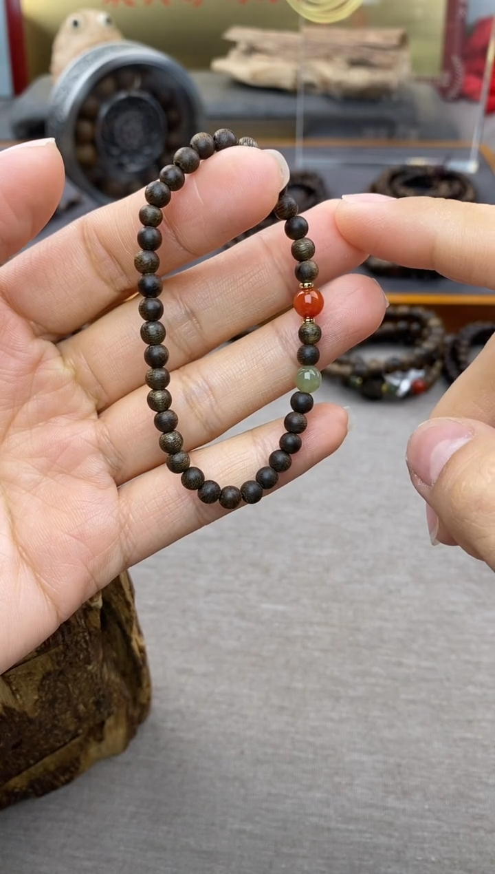 【闪购商品】沉香手串芽庄白棋楠04单圈＋配饰