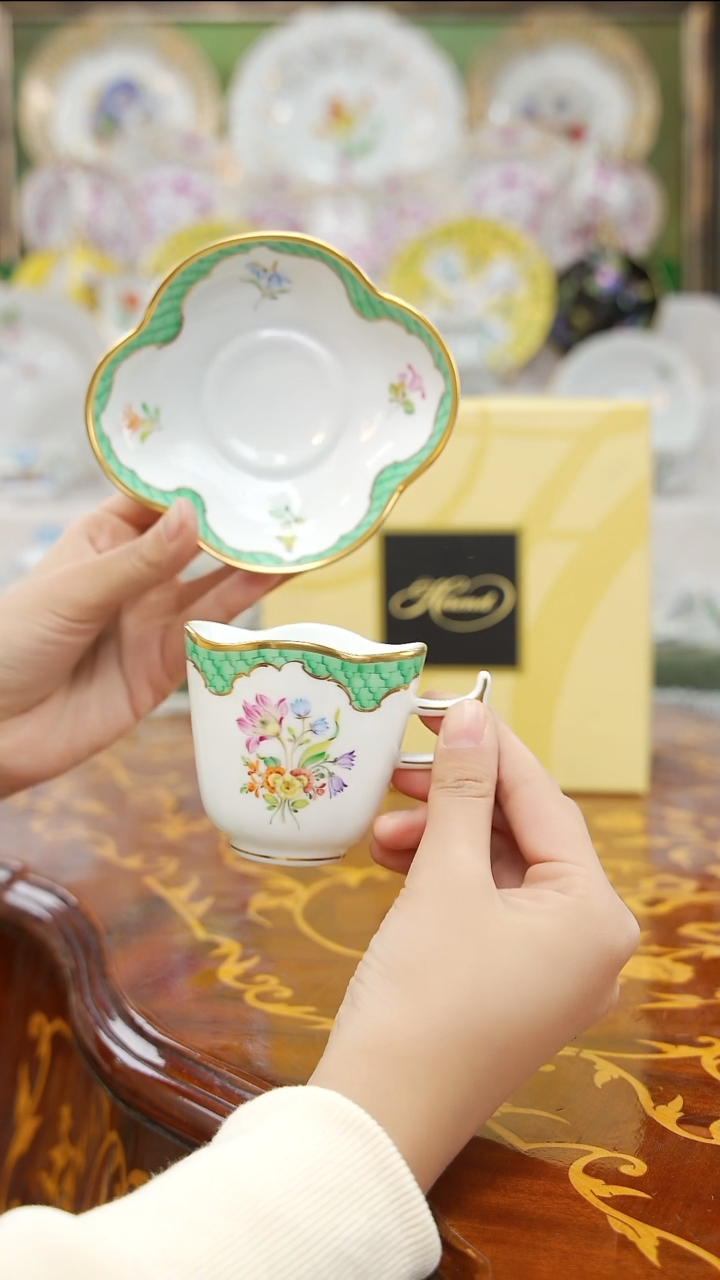 瓷中古瓷器如图所示119