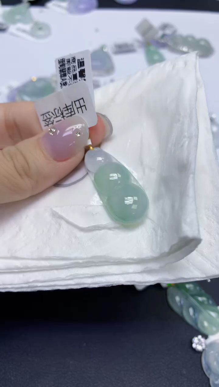 颈饰18K金镶嵌翡翠天然缅甸翡翠A货百元以上9元证书费自理