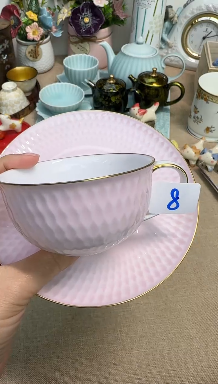 瓷片泡泡家的瓷器真好看