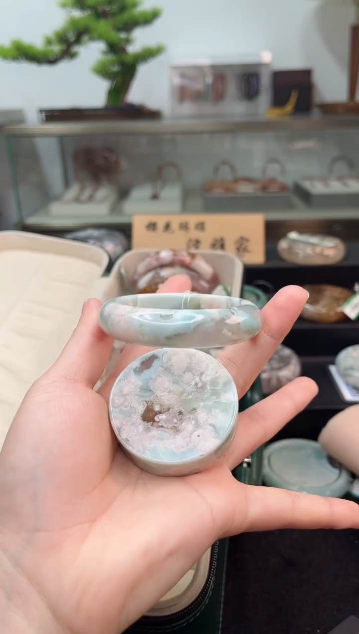 未镶嵌手镯石英质玉53圈口（赠品镯心）2S9040