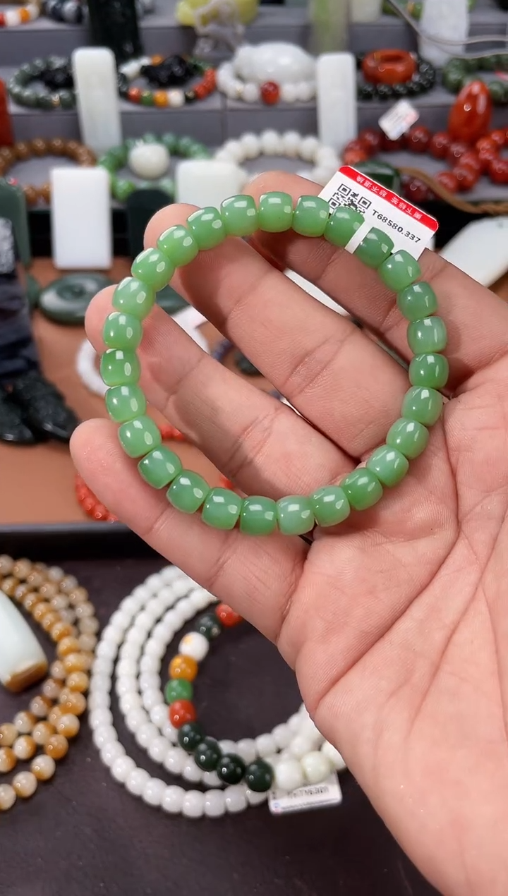 【闪购商品】和田玉手串未镶嵌多样性发一件THTY6255