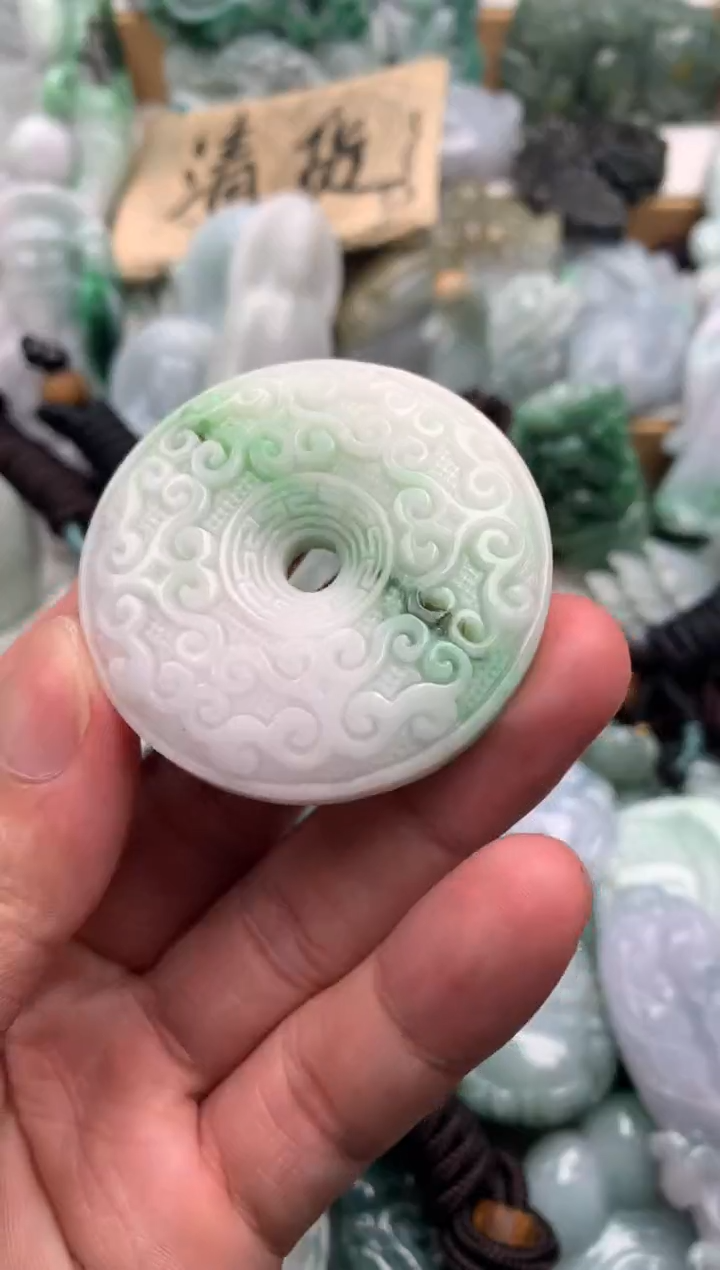 吊坠(不含链)未镶嵌翡翠1