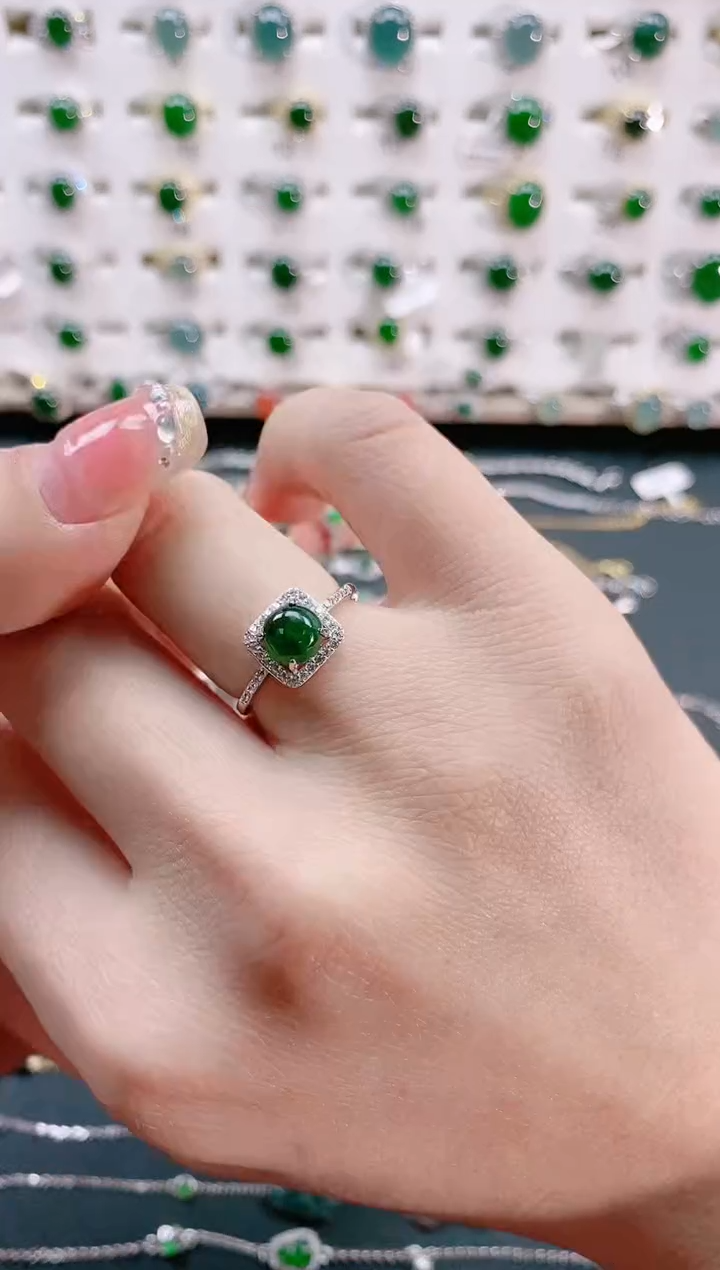 【闪购商品】翡翠戒指银S925镶嵌天然翡翠