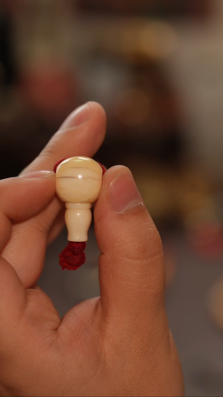 柏香籽/百香籽吊坠  白檀木16mm