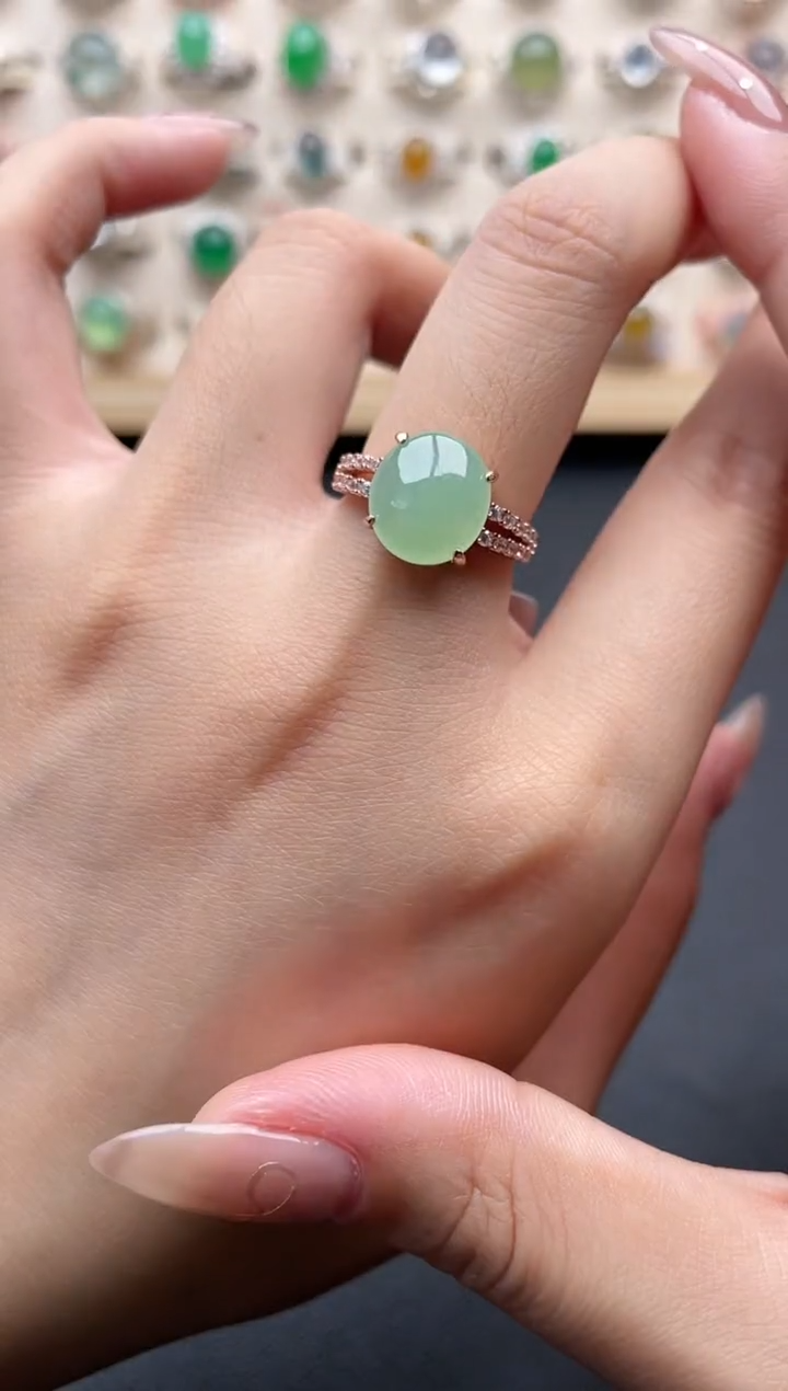 【闪购商品】翡翠戒指银S925镶嵌一物一证一礼盒