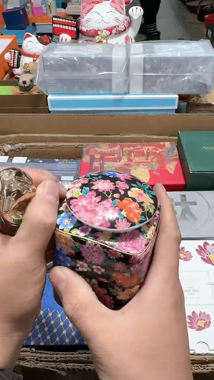 【闪购商品】瓷片大漂亮瓷器，一件不留--狐狸