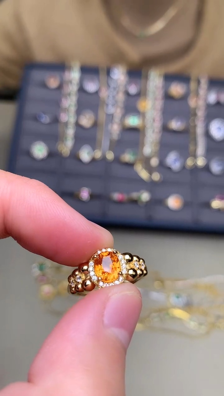 银S925镶嵌戒指石榴石（芬达石）戒指