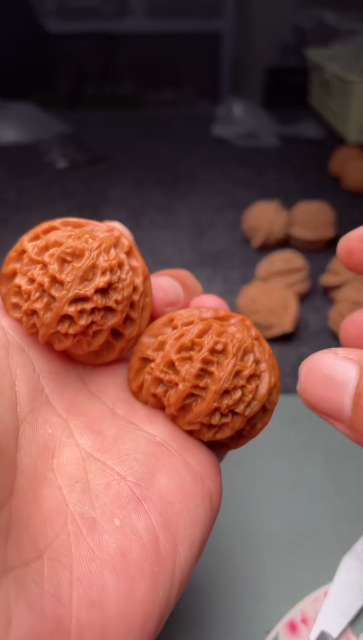 把件文玩核桃a288 宫灯 39尺
