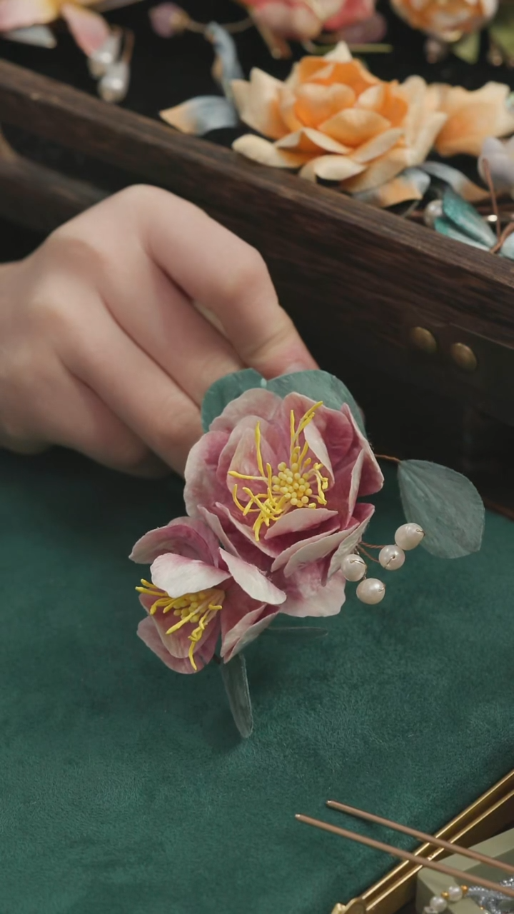 刺绣【高货】湘传礼 桑蚕丝 非遗绒花发夹