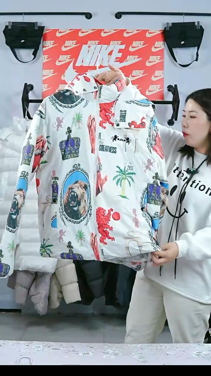 2523闪购编码运动衣以直播间过品为准尺码L