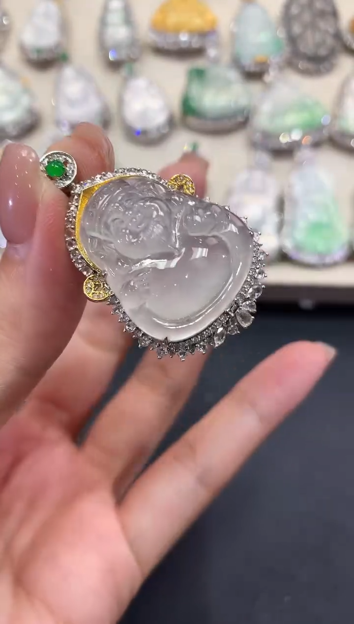 【闪购商品】翡翠吊坠(不含链)18K金镶嵌w110       