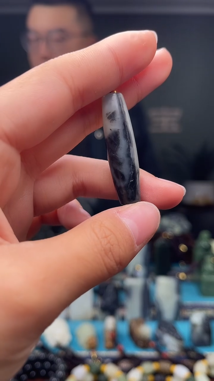 未镶嵌和田玉挂件1