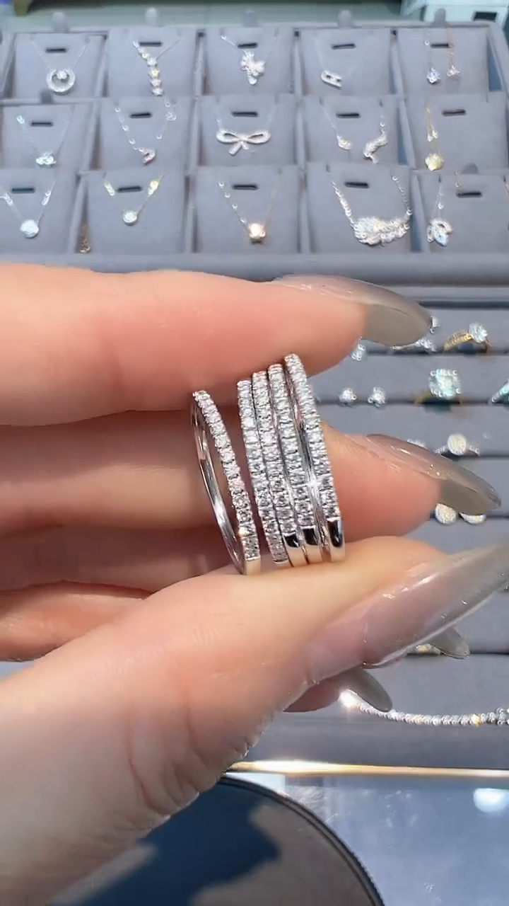 【闪购商品】钻石戒指/指环18K金镶嵌多样性发一