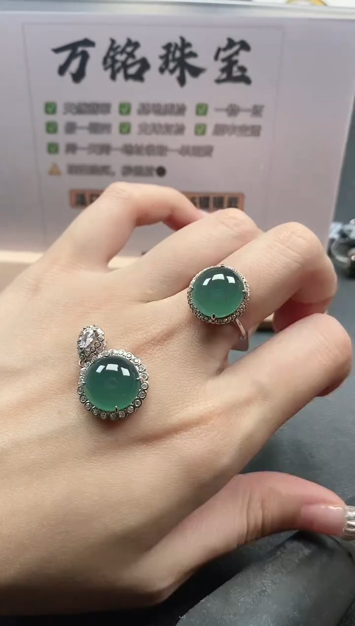 银S925镶嵌戒指翡翠51151