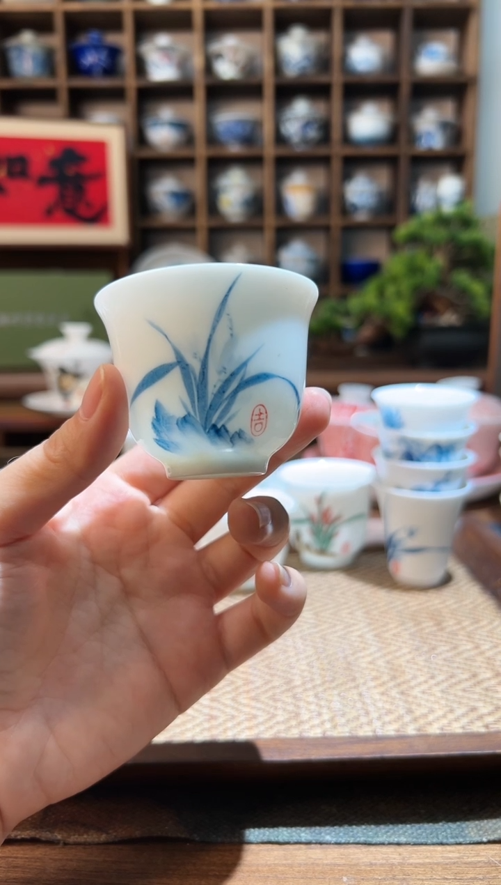 【闪购商品】（60cc）手绘兰花主人杯