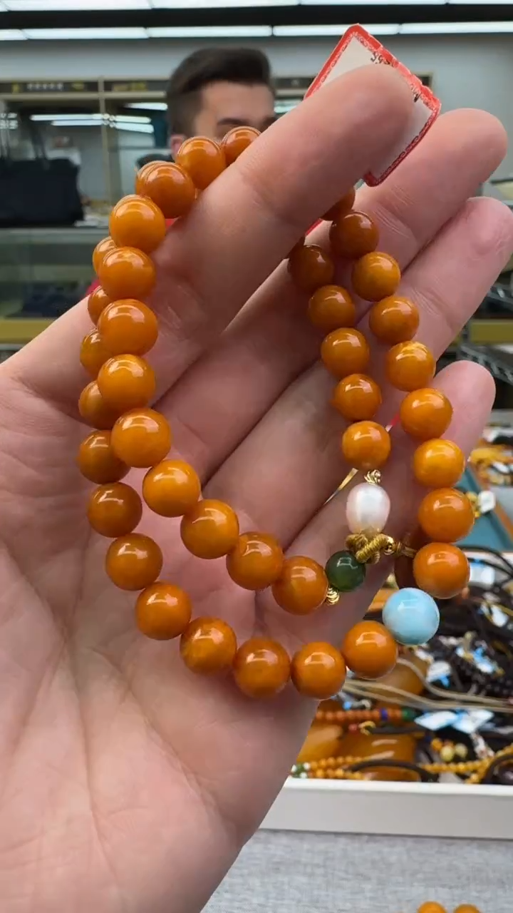 【闪购商品】琥珀手串未镶嵌713秒拍号
