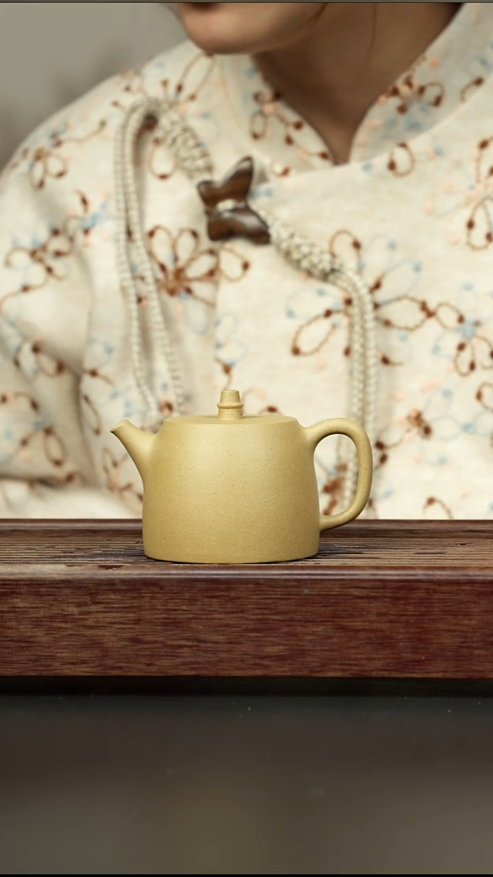 茶壶紫砂四号井本绿 汉铎