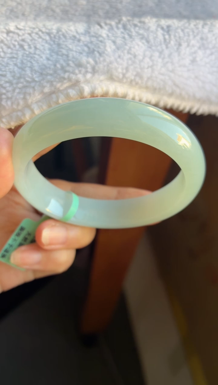 未镶嵌手镯翡翠（高货 巨血漏）果冻胶天空蓝贵妃11号