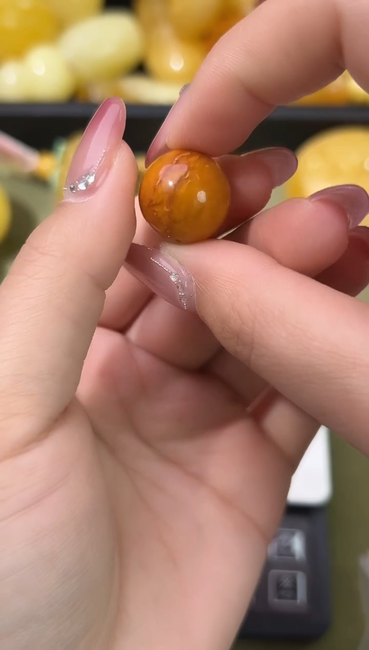 裸石琥珀未镶嵌天然琥珀蜜蜡圆珠