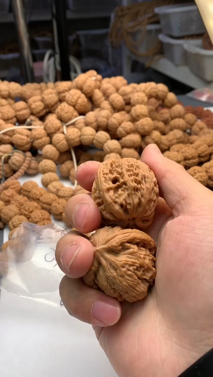 【闪购商品】文玩核桃吊坠0400000000全品虎头王