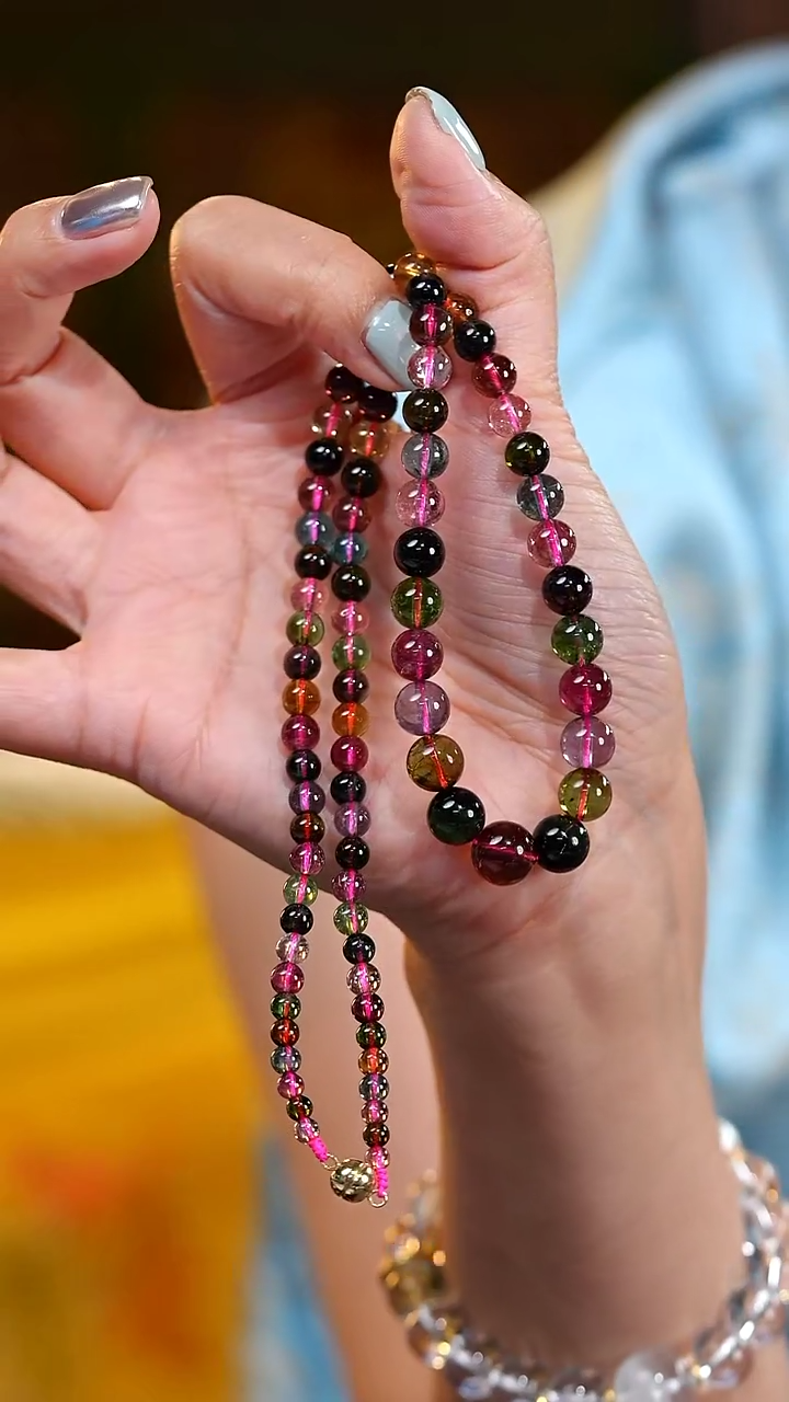 18K金镶嵌颈饰碧玺S54189多样性发一18k碧玺塔链