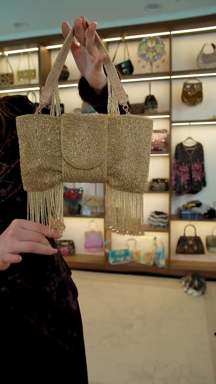 织物93百格汇手工串珠包