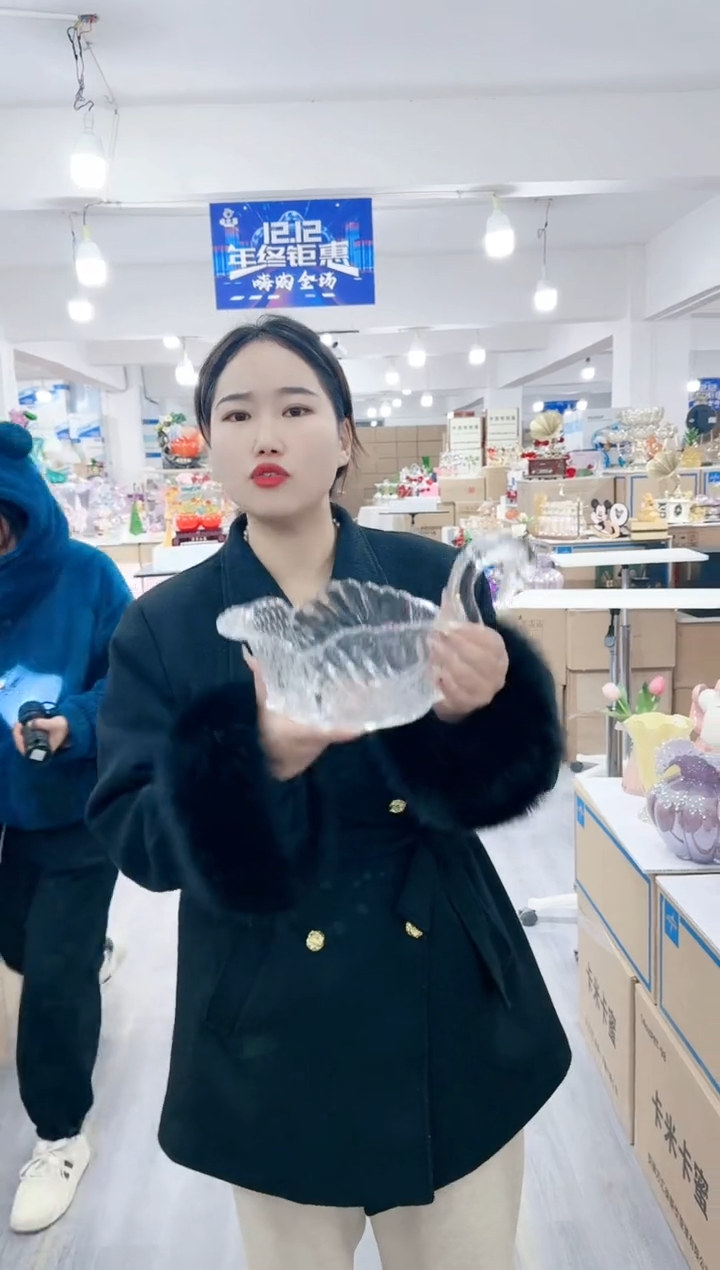 【闪购商品】琉璃静姐花器L-品33