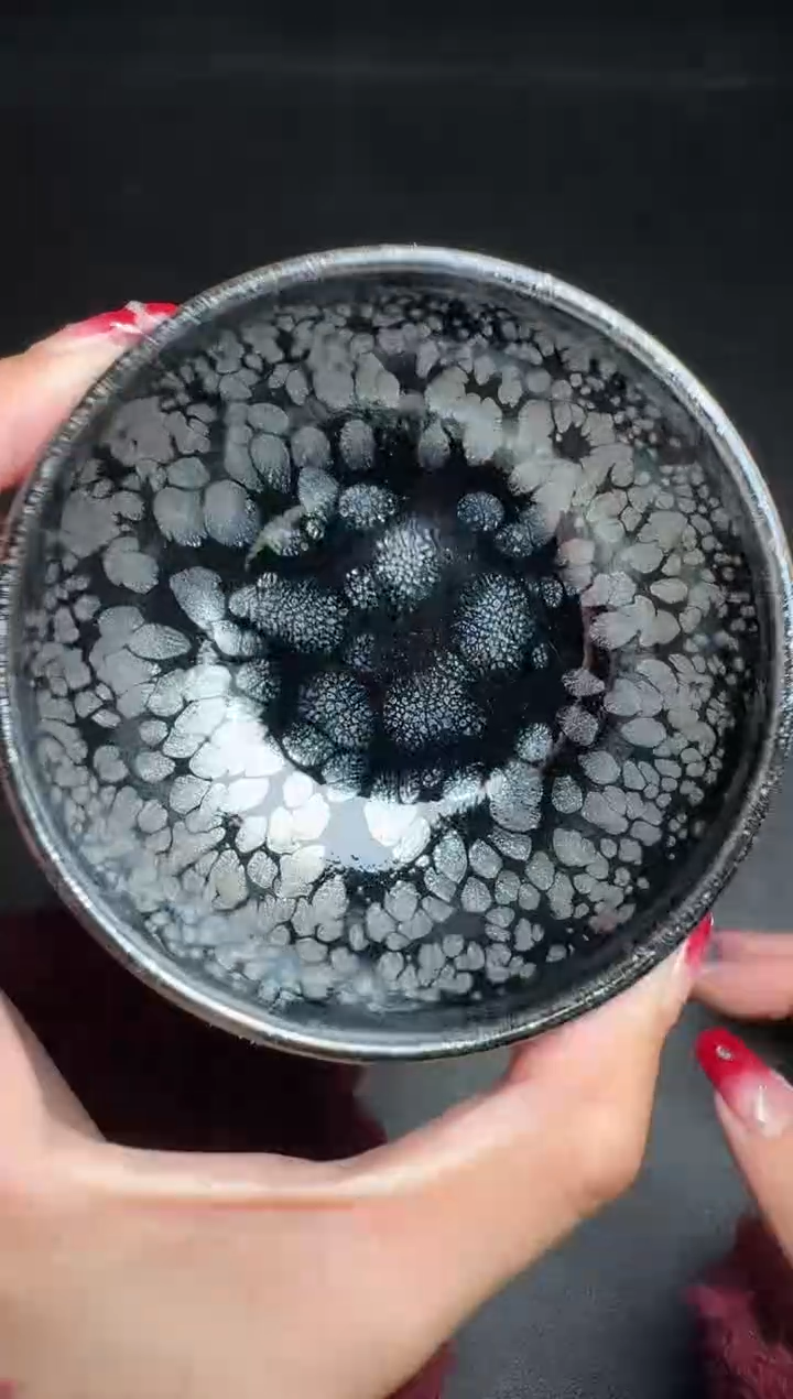 【闪购商品】茶盏肖艳黑牡丹盏72