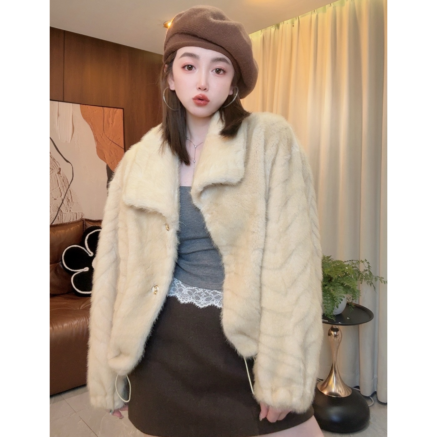 冬季2025韩系 金叶环保短款毛毛小香风显瘦洋气百搭款 通勤保暖衣