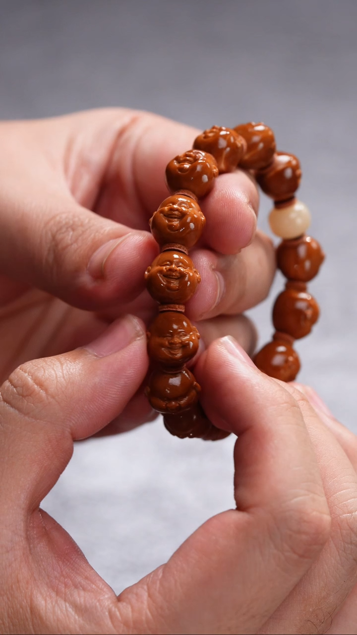 橄榄核吊坠橄榄核