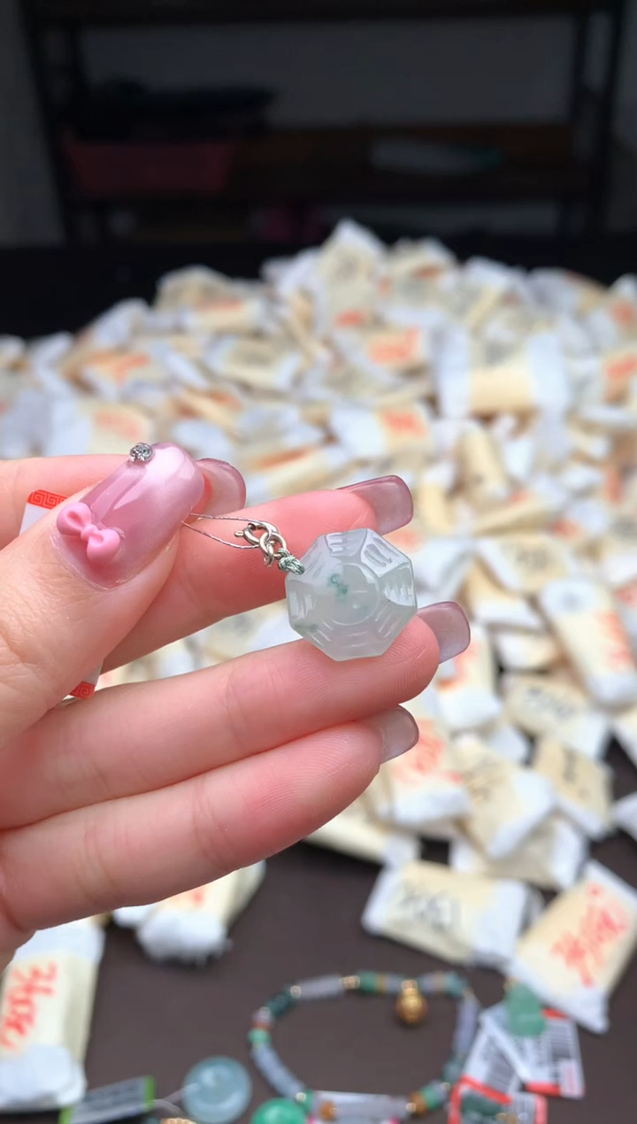 【闪购商品】翡翠挂件银S925镶嵌—