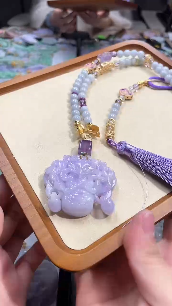 【闪购商品】翡翠颈饰未镶嵌吊坠