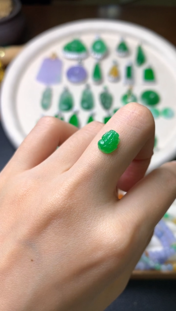 【闪购商品】定制翡翠未镶嵌裸石