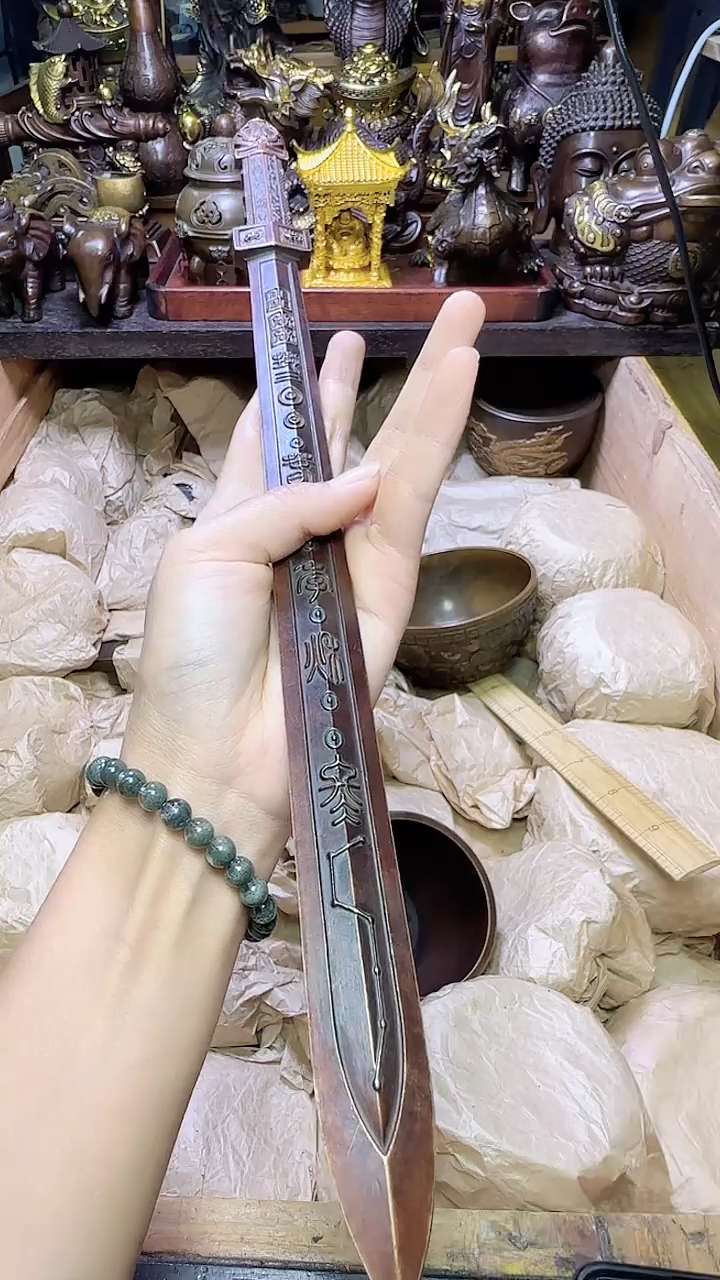 铜器摆件铜器摆件