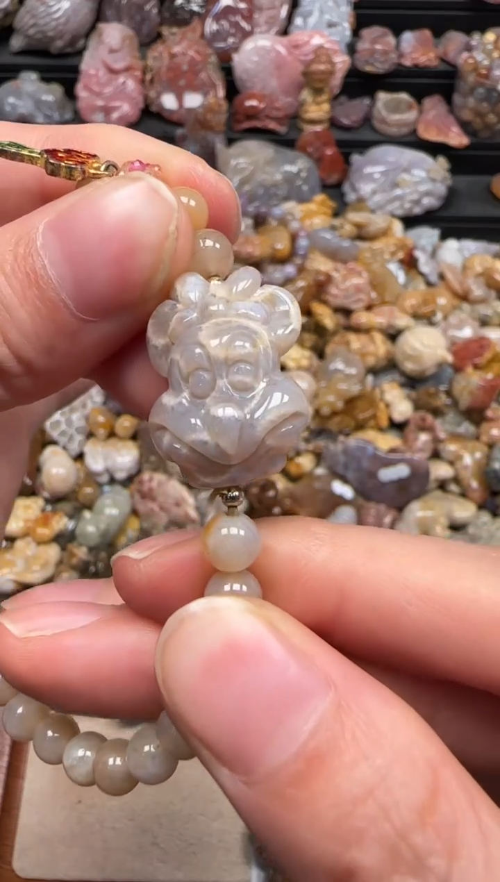 【闪购商品】硅化珊瑚（珊瑚玉）颈饰未镶嵌190