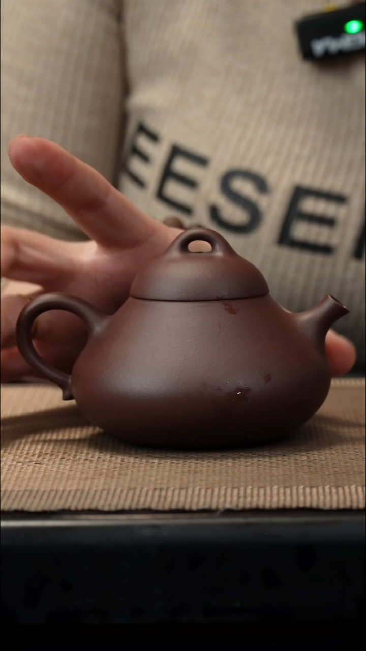 紫砂茶盏深井紫泥憨瓢170CC