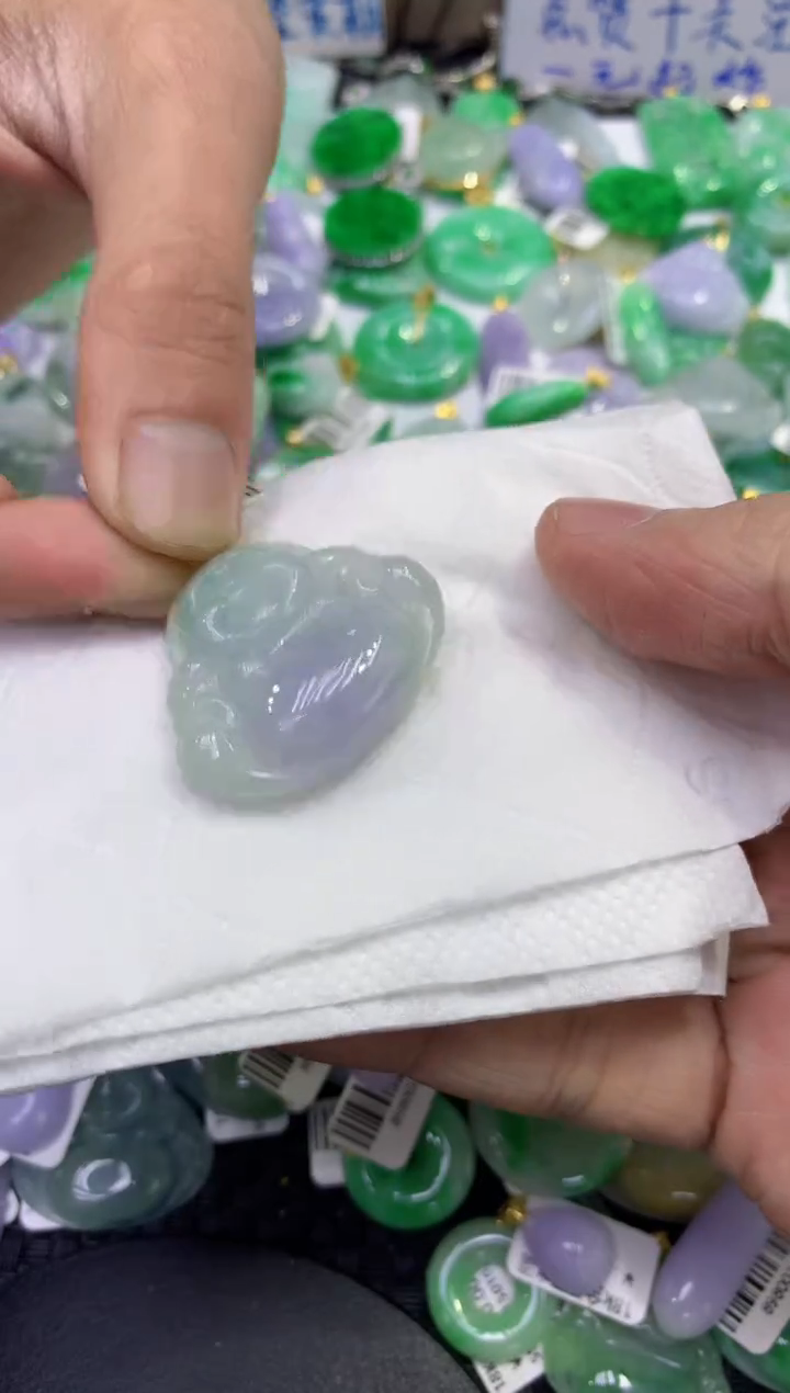 颈饰未镶嵌翡翠天然缅甸A货翡翠