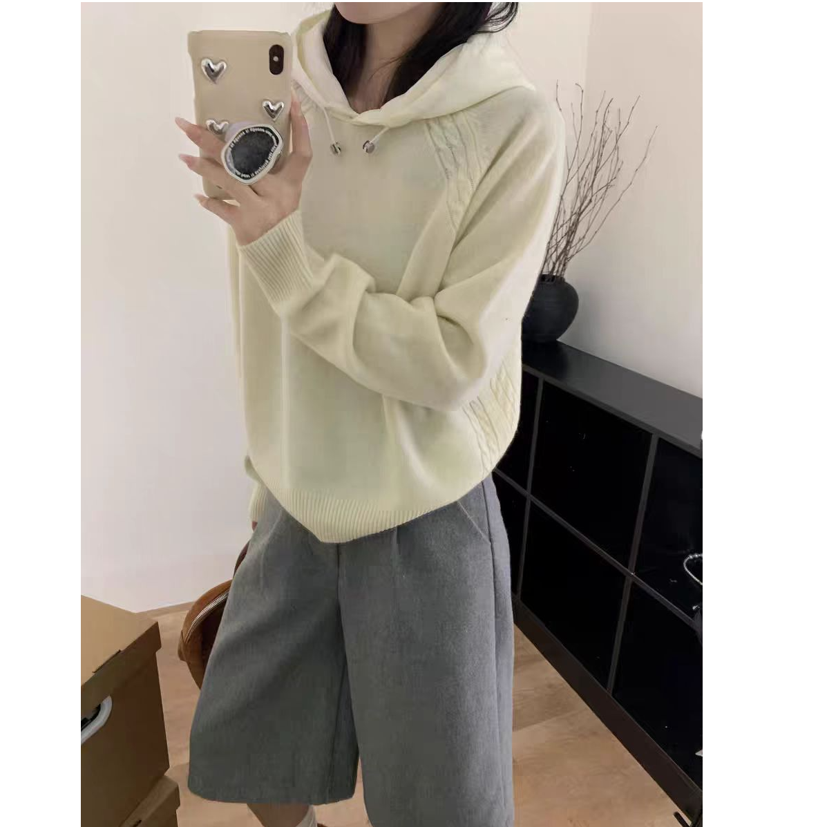 悦享女装2024冬季新款连帽抽绳高密高制宽松卫衣亲肤保暖针织衫