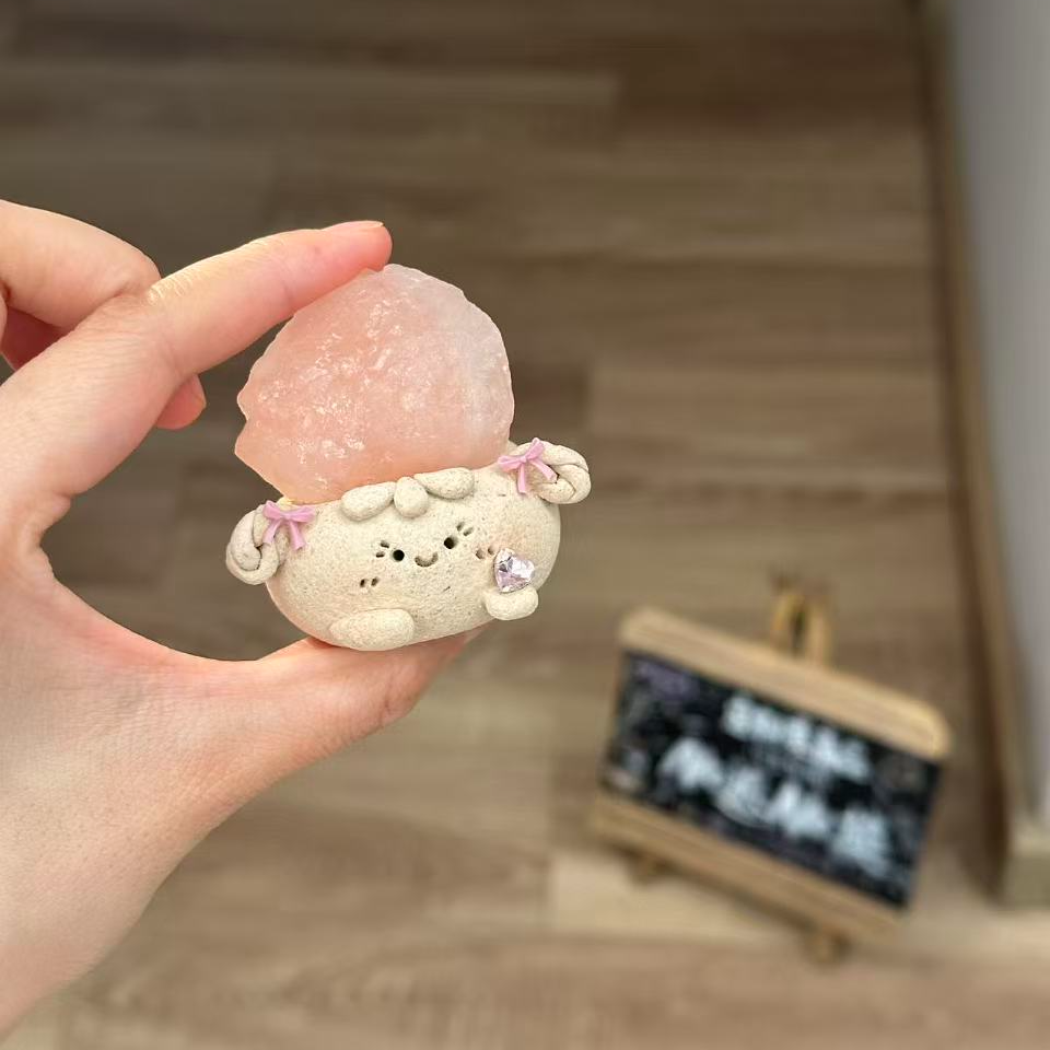 水晶小豆丁可爱粉水原石