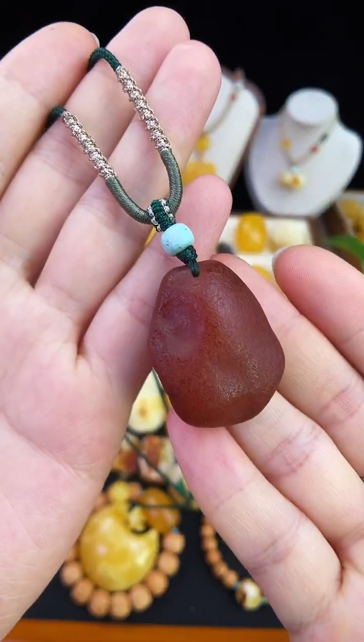 琥珀未镶嵌珠宝奇石柒月