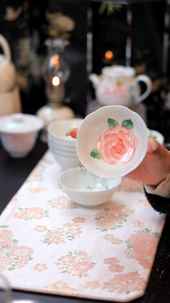 【闪购商品】明知山志-十二花神-山茶-花口茶杯