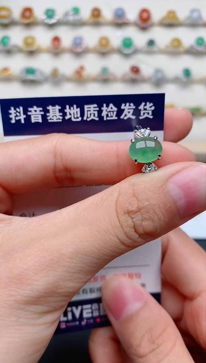 【闪购商品】翡翠戒指银S925镶嵌........