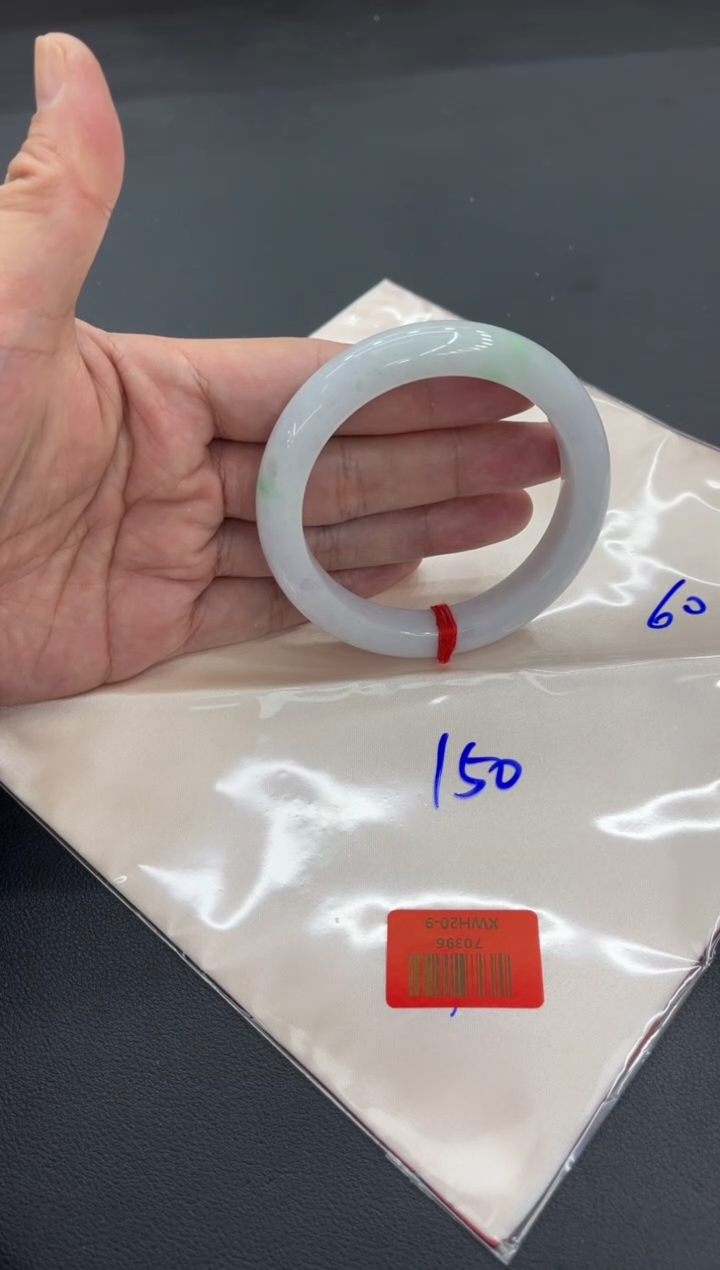 未镶嵌手镯翡翠沐*翡翠手镯