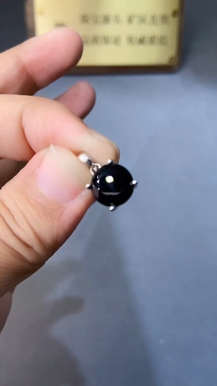 【闪购商品】蓝宝石颈饰银S925镶嵌354