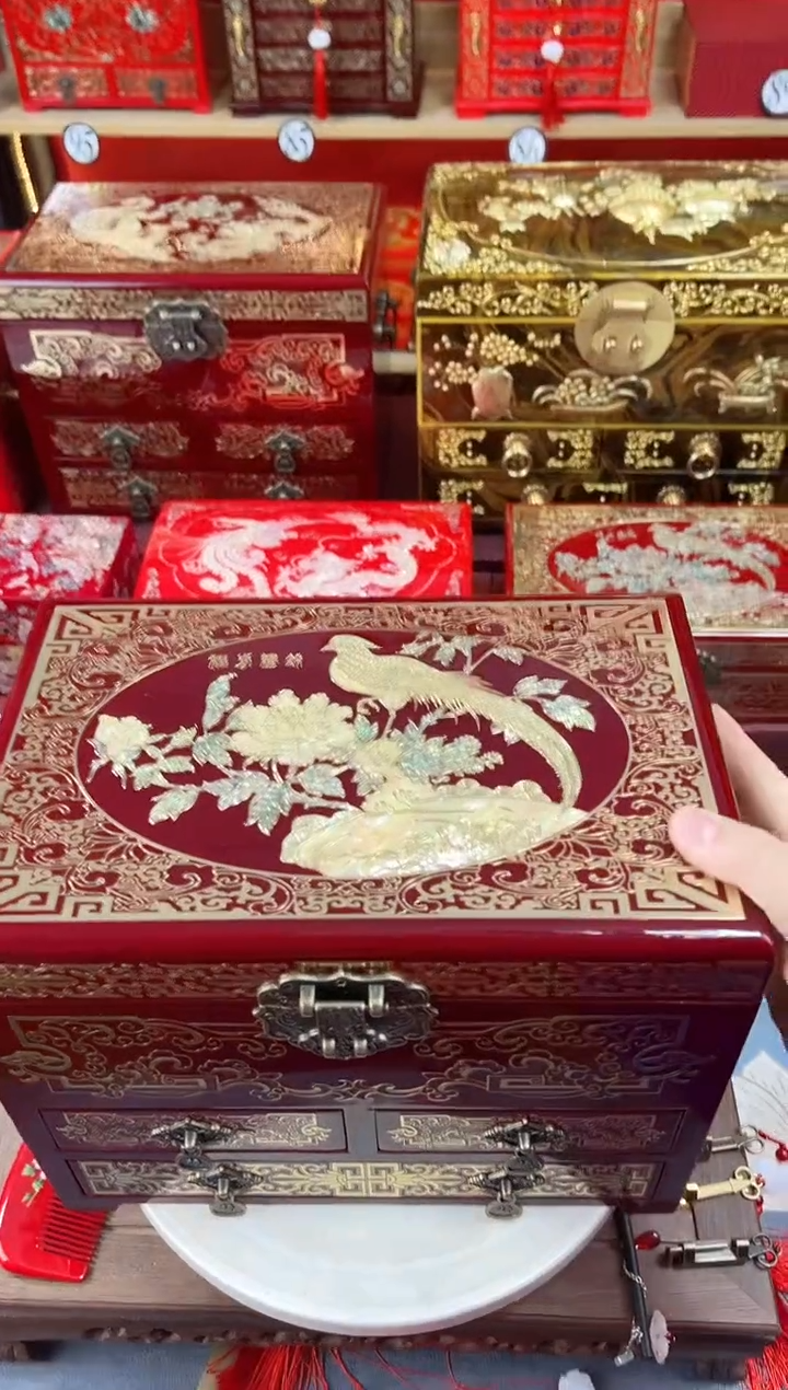 【闪购商品】28厘米新款四层三抽掐丝螺钿酒红锦上添花